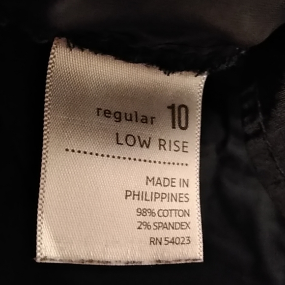 Old Navy black pants - Picture 6 of 6